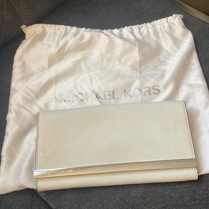Michael Michael Kors Tilda White Leather Clutch